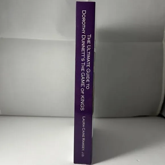 The Ultimate Guide to Dorothy Dunnett's The Game of Kings, Illustrated Resource - Picture 3 of 4